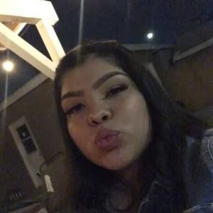 Meet your Posher, Hillary